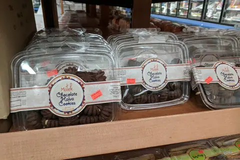 Luscious Lovelies Cakes photo 2